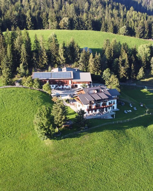 Horse riding in South Tyrol: Freedom on horseback Horse riding in South Tyrol: Freedom on horseback